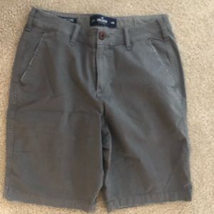 Hollister shorts waist 28